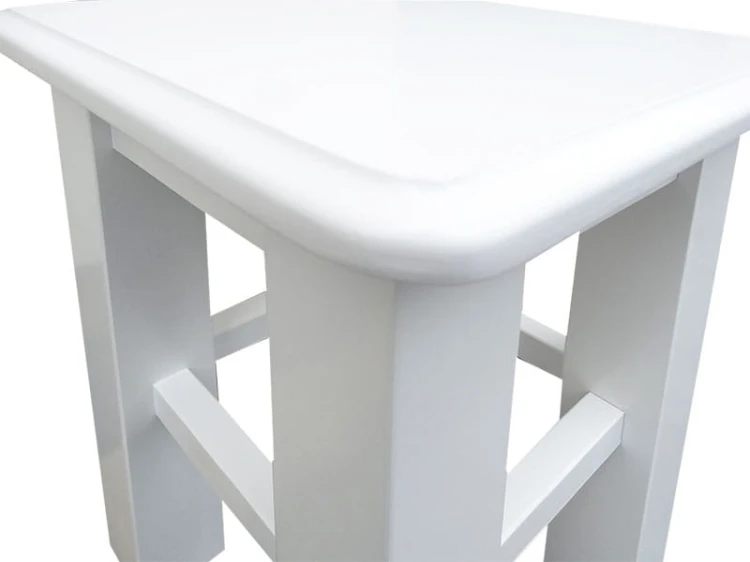 Taboret drewniany XL, kolor kryty biały